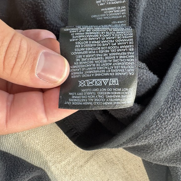 The North Face Mens XL Black Micro Fleece 1/4 Zip Pullover Jacket - Picture 7 of 11